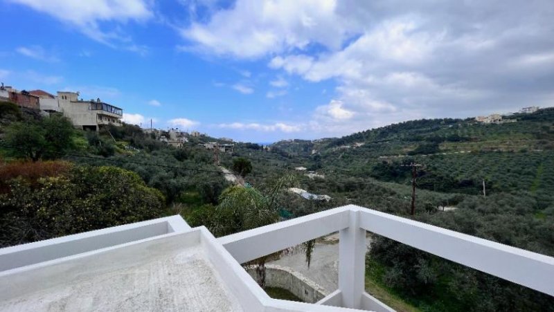 Stalos Schöne Villa mit Pool und Meerblick in Stalos zu verkaufen Haus kaufen